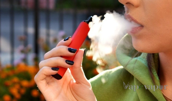 Vapes for sale by the kilo: TGA launches investigation into e-cigarette  importer - Industry News -